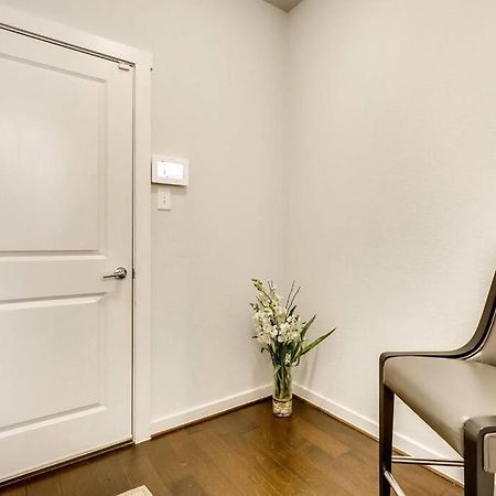 Gorgeous 4 Bed Home On St Mary'S - Minutes To Riverwalk/Pearl San Antonio Kültér fotó