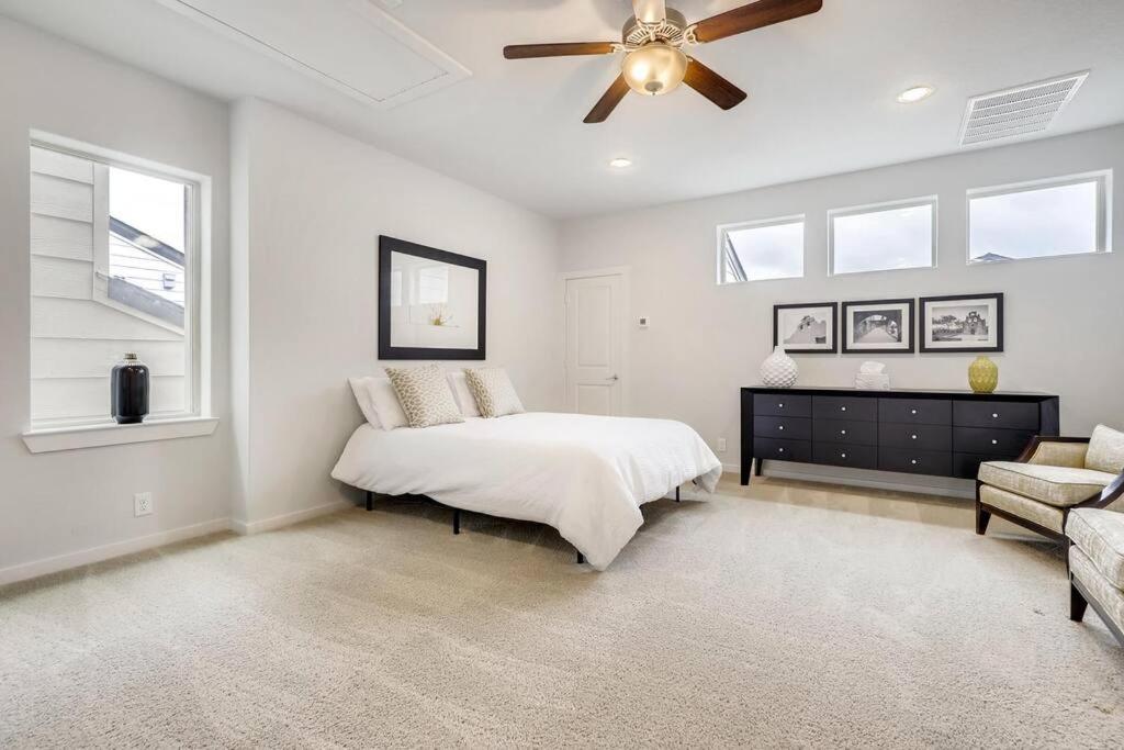 Gorgeous 4 Bed Home On St Mary'S - Minutes To Riverwalk/Pearl San Antonio Kültér fotó