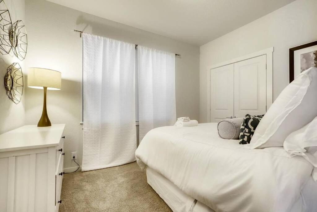 Gorgeous 4 Bed Home On St Mary'S - Minutes To Riverwalk/Pearl San Antonio Kültér fotó