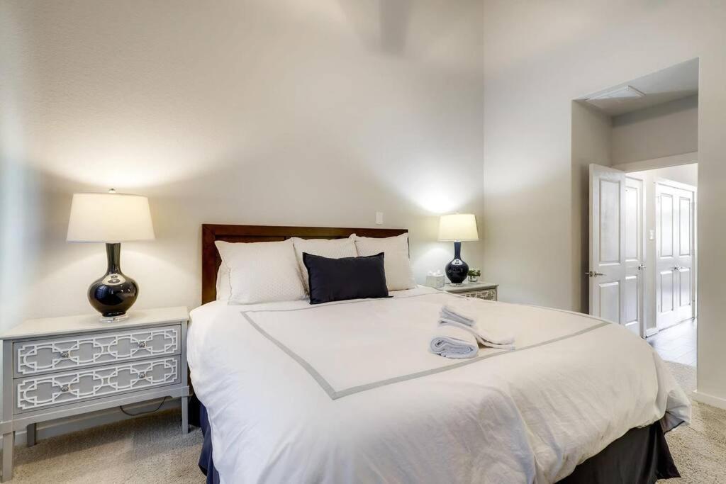 Gorgeous 4 Bed Home On St Mary'S - Minutes To Riverwalk/Pearl San Antonio Kültér fotó